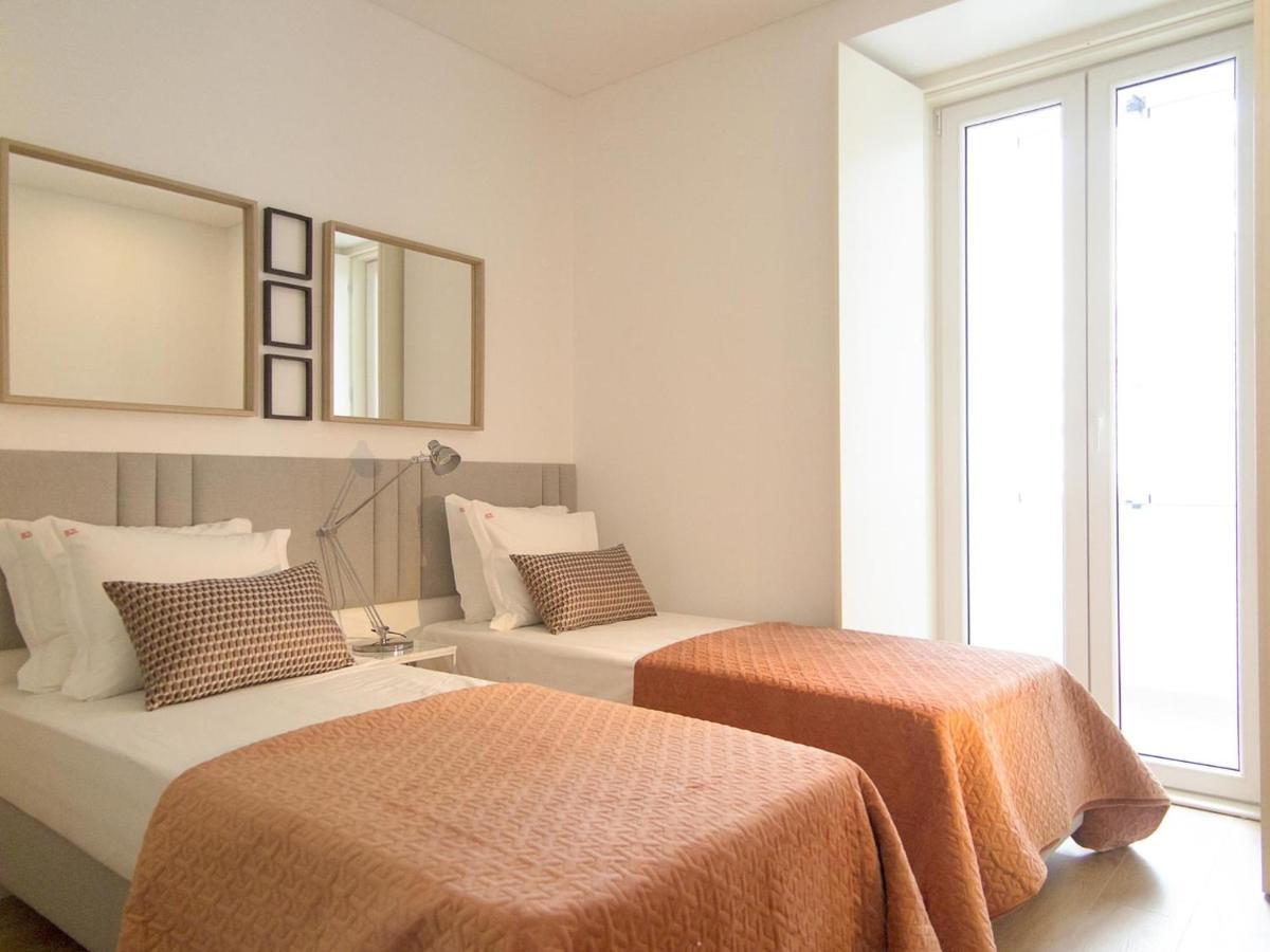 Eduardo VII Park Great Bright Apt With Ac Elevator Lisbon Exterior photo